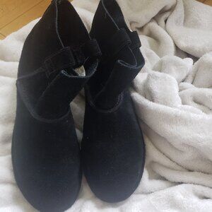 Ugg Ankle Boots Black Suede Size 7